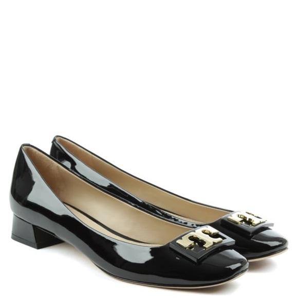 Tory Burch Shoes - TORY BURCH Gigi Patent Leather  Block Heel Pump